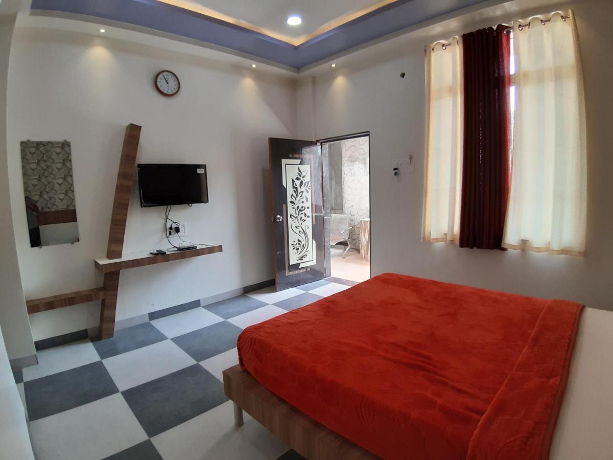 Hotel Great Annapurna Khuldabad Экстерьер фото